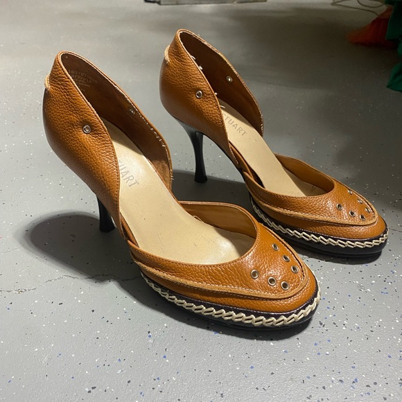 Colin Stuart Women's Size 8B Tan Brown Leather Loafer Style Kitten Heels - Picture 6 of 13